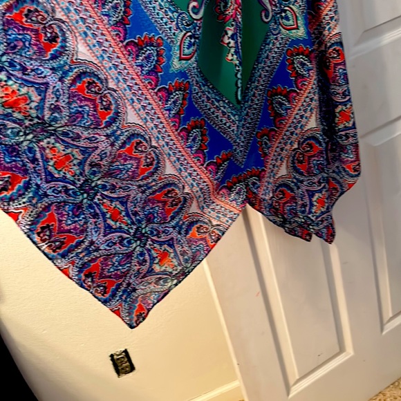 Handkerchief Style Dress. Bold & Beautiful pattern and colors. - Picture 2 of 3